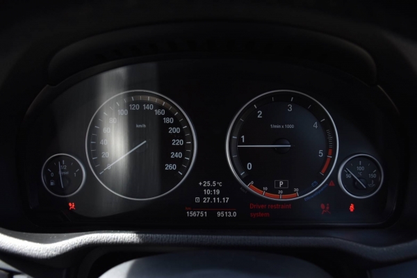 BMW X3 X-drive 2.0D Highline ปี 12 Fulloption