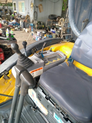 ซื้อขายเรียบร้อยแล้ว ส่งลูกค้า จ.กำแพงเพชร รถแบคโฮ KUBOTA U20 รถเก่านอกนำเข้า ยังไม่เคยใช้งานในไทย เทียบเท่า KOMATSU MR-8 รถรุ่นใหม่ หน้าจอดิจิตอล คอนโทลสั้น ปั๊มนิ้ว เร็วแรง มีระบบเต่า-กระต่าย มีเอกสารใบอินวอยซ์  พร้อมใช้งาน