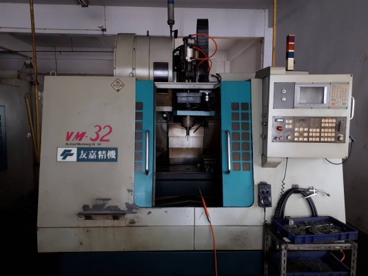 ขายแม็ชเชอริ่งเซนเตอร์โต๊ะ400x900คอนโทลมิตซูปี2002ให้อุปกรณ์ครบไปทำงานได้เลย