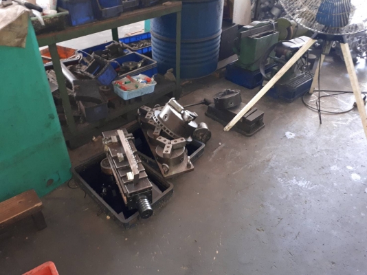 ขายแม็ชเชอริ่งเซนเตอร์โต๊ะ400x900คอนโทลมิตซูปี2002ให้อุปกรณ์ครบไปทำงานได้เลย