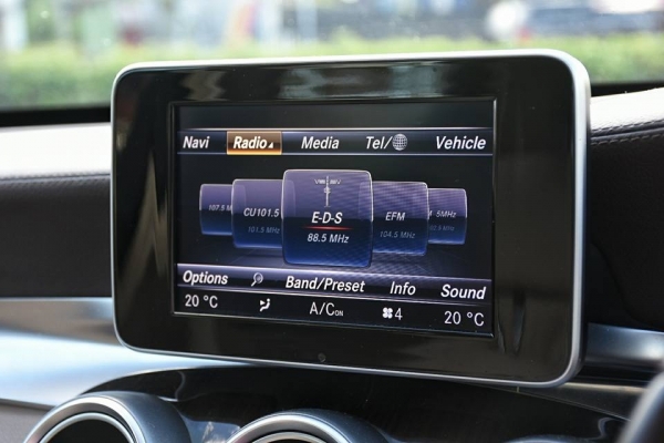 Benz C180 Exclusive ปี 15