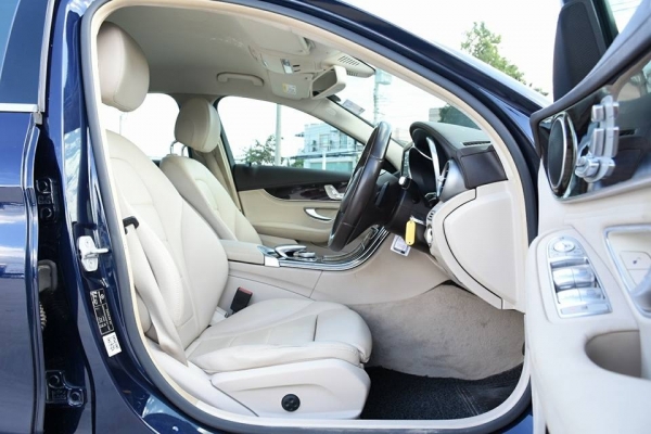 Benz C180 Exclusive ปี 15