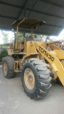 ขายรถตัก TCM 830-2