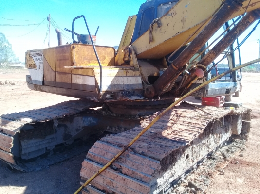 ขายรถ แบคโฮ KOBELCO SK200-3