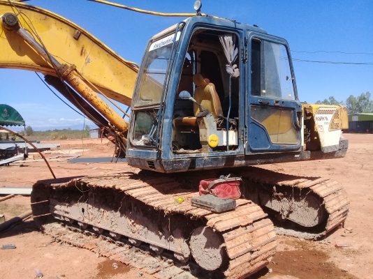 ขายรถ แบคโฮ KOBELCO SK200-3