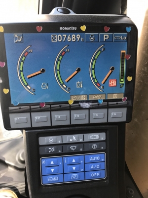 ขายKomatsu Pc 160Lcสภาพสวยพร้อมใช้ ติดต่อคุณอ๊อฟ พิจิตร 086-737-9991