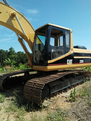 ขายCat320Bสภาพสวยพร้อมใช้ ติดต่ออ๊อฟ พิจิตร 086-737-9991
