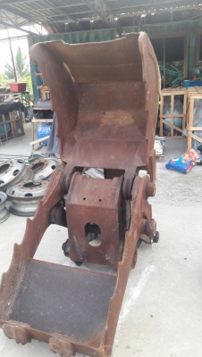 ขายบุ้งกี๋  ตักเศษวัสดุได้  เก่านอก สำหรับรถขุด100/120  ขายราคาถูก