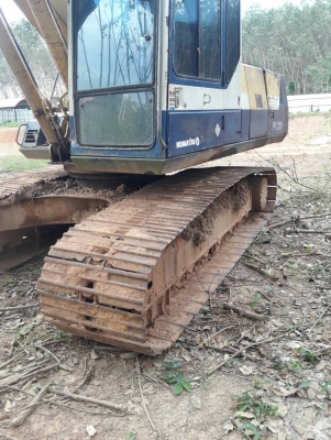 KOMATSU PC200-5 คอนโทรนสั้น ไฟฟ้าครบ เอวแน่นโซ่ใหม่ KOMATSU PC200-5 คอนโทรนสั้น ไฟฟ้าครบ เอวแน่นโซ่ใหม่
