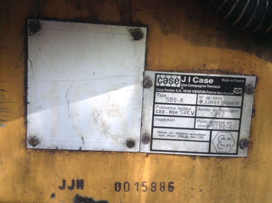 รถตักหน้าขุดหลัง CASE 580K รถตักหน้าขุดหลัง CASE 580K