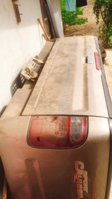 ขายกะบะ  D4D 4 ประตู สภาพสวย