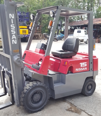 ขายรถยก NISSAN ขนาด 1.5 ตัน