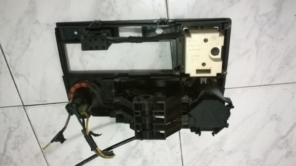 ขายชุดแผงหน้าปัดแอร์ e30 อุปกรณ์ครบตามรูป สภาพกรอบไม่มีแตกหัก สิ่งทีใช้ไม่ใด้ นาฬิกา ตัวปรับนำยาแอร์ ราคา1000 โทร0924462525โส กทม ขายชุดแผงหน้าปัดแอร์ e30 อุปกรณ์ครบตามรูป สภาพกรอบไม่มีแตกหัก สิ่งทีใช้ไม่ใด้ นาฬิกา ตัวปรับนำยาแอร์ ราคา1000 โทร0924462525โส กทม