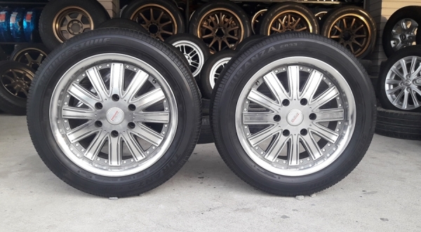 ล้อVIP ขอบ17  6รู  พร้อมยาง215/55/17    4 ล้อ