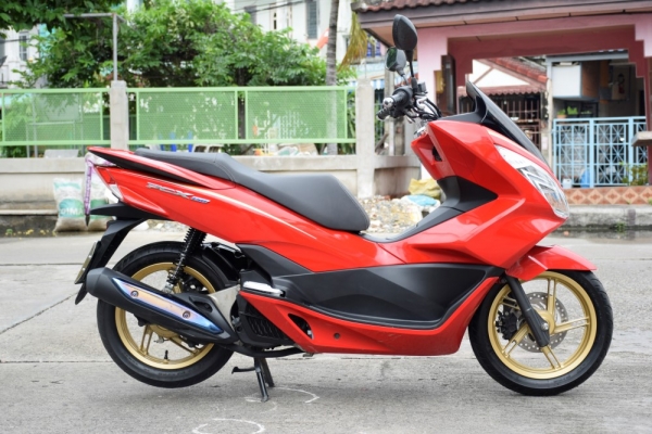 Pcx150i 2017 เตาแก้ส อายุ5เดือน วิ่ง3000โล Pcx150i 2017 เตาแก้ส อายุ5เดือน วิ่ง3000โล