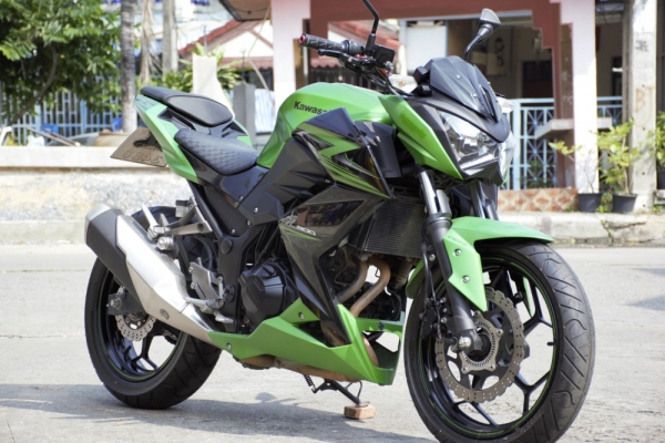 Z300 2015 รถบ้านแท้ เจ้าของคนเดียว มีของแต่ง รูดบัตรได้