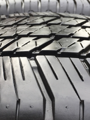 ยาง Bridgestone 265 60 18 ปี16 ดอกเต็ม ใช้ยาว ราคาไม่แพง