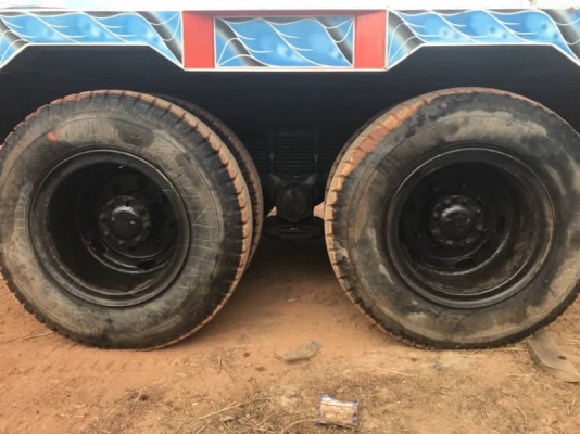 ขาย 585,000 บาท HINO PROFIA 2 เพลา หางเหล็ก ไอบีม หน้า 8 สอด 6 (ต่อใหม่ มีบันไดไฮโดรลิก) เครื่อง K13