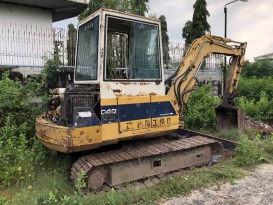ขาย 295,000 เก่านอก KOMATSU PC40-6 (พร้อมหัวเจาะ) เครื่องดี ปั้มแรง โช่หนา เอวแน่น สภาพสวยพร้อมใช้   รถอยู่ จ.นครปฐม โทร 0610710295