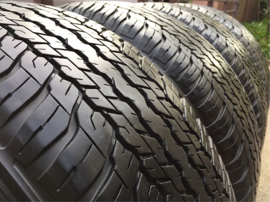 ยาง Dunlop 265 65 17 ปลายปี16 ดอกเต็ม ไม่มีปะ เนื้อนิ่มๆ ใช้ยาว ราคาไม่แพง ยาง Dunlop 265 65 17 ปลายปี16 ดอกเต็ม ไม่มีปะ เนื้อนิ่มๆ ใช้ยาว ราคาไม่แพง