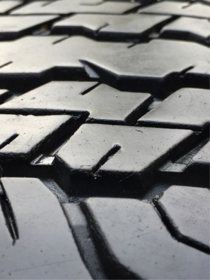 ยาง Dunlop 265 65 17 ปลายปี16 ดอกเต็ม ไม่มีปะ เนื้อนิ่มๆ ใช้ยาว ราคาไม่แพง ยาง Dunlop 265 65 17 ปลายปี16 ดอกเต็ม ไม่มีปะ เนื้อนิ่มๆ ใช้ยาว ราคาไม่แพง