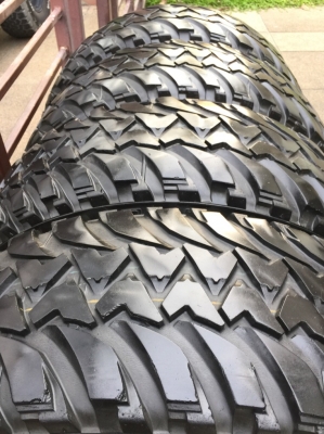 ยาง MT Bridgestone 225 75 16 ปี15 ดอกเต็ม ใช้ยาว ราคาไม่แพง