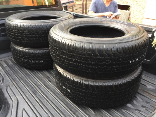 ยาง Dunlop 265 65 17 ปี16 ดอกเต็ม ไม่มีปะ เนื้อนิ่มๆ ใช้ยาว ราคาไม่แพง ยาง Dunlop 265 65 17 ปี16 ดอกเต็ม ไม่มีปะ เนื้อนิ่มๆ ใช้ยาว ราคาไม่แพง