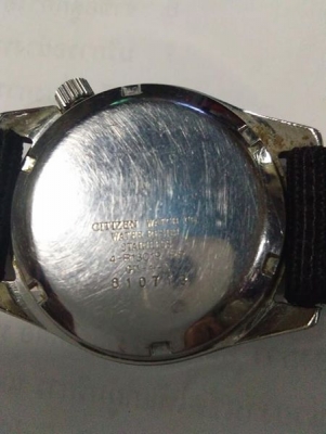 ขายนาฬิกาเสียเพื่อซ่อมหรือเป็นอะไหล่ ขายนาฬิกาเสียเพื่อซ่อมหรือเป็นอะไหล่