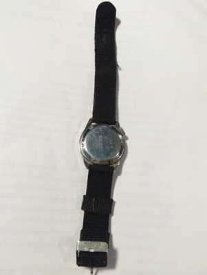 ขายนาฬิกาเสียเพื่อซ่อมหรือเป็นอะไหล่ ขายนาฬิกาเสียเพื่อซ่อมหรือเป็นอะไหล่