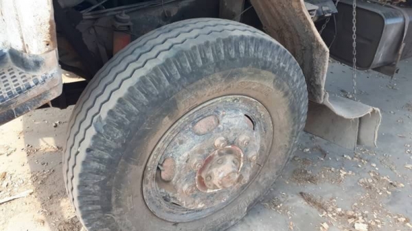 ขาย 443,000Mitsubishi FN 225 k ช่วงล่างใหญ่TD  เครื่อง 6D14 6เกียร์ สโลกลาง ดั้มเปลี่ยนหัวตาเหลี่ยมใส่ระบบไฮโดลิคยกหัว ยางดีคัดซีสวย เอกสารเล่มทะเบียน รถพร้อมใช้ รถอยู่นางรอง 090-772-3710 090-772-3708