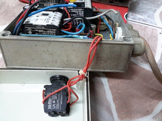 มอเตอร์หน้าแปลน 1.5hp 3 เฟส พร้อมชุดควบคุม