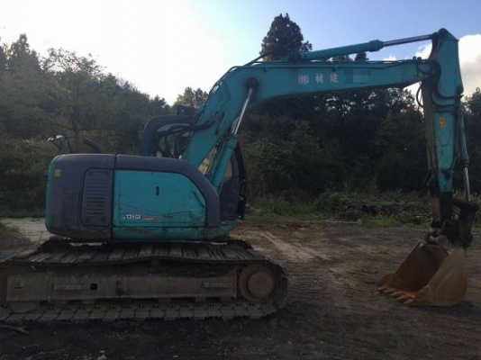 ขายรถขุดมือสอง Kobelco SK135SR-1ES # YV04 สอบถาม 062-709-1747