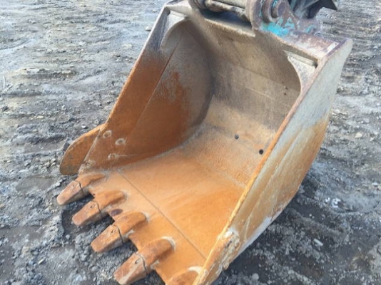 ขายรถขุดมือสอง Kobelco SK135SR-1ES # YV04 สอบถาม 062-709-1747