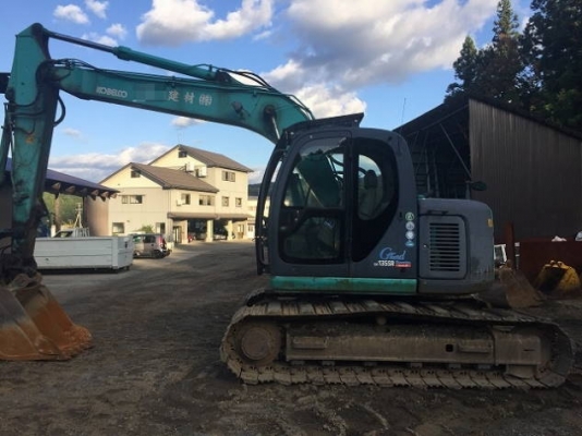 ขายรถขุดมือสอง Kobelco SK135SR-1ES # YV04 สอบถาม 062-709-1747