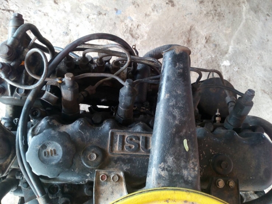 เครื่องอีซูซุเคบีฝาเทา