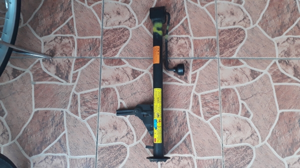 แม่แรง Mercedes Benz VAN