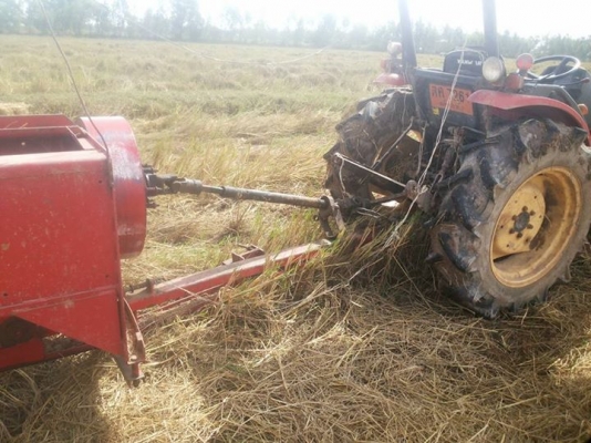 ขายตามสภาพ เครื่องอัดฟางนิ้วฮอนแลน รุ่น 78 พร้อมอัดฟาง