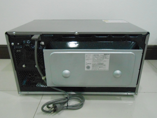 ไมโครเวฟ Samsung รุ่น MG23F301EAS ความจุ 23 ลิตร มีระบบย่าง สภาพใหม่ มีกล่อง