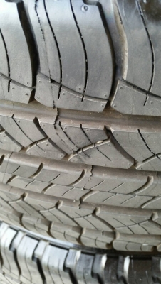 แม็กซ์ป้ายแดง ฟอจูนเนอร์ 18 ยางมิชเชอลิน 265 60 18 ปี 17 วิ่งมา 10 กิโล