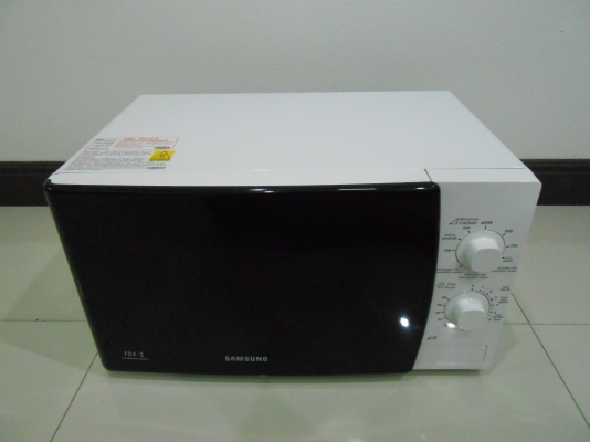 ไมโครเวฟ Samsung รุ่น GE711K ความจุ 20 ลิตร มีระบบย่าง สภาพใหม่