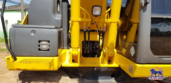 ขายรถแบ็คโฮ SUMITOMO SH130-5 สภาพเทพบุตร ทำงานสมบูรณ์ทุกระบบ