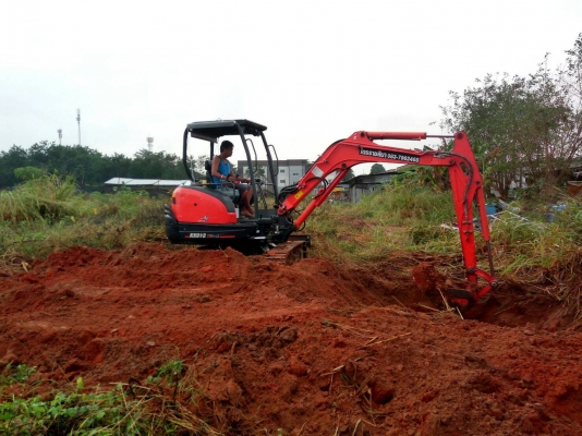 บริการรถขุด บริการรถขุด
