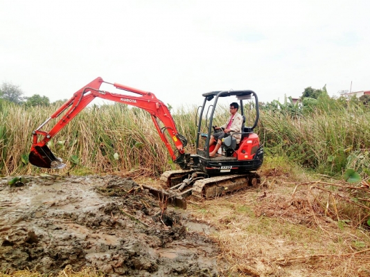 บริการรถขุด บริการรถขุด