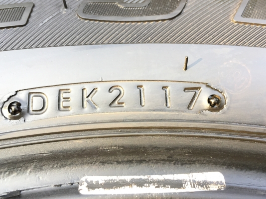 ยาง5ชุด Bridgestone 245 70 16 ปี17 ดอกเต็ม ไม่มีปะ เนื้อนิ่มๆ ใช้ยาว ราคาไม่แพง