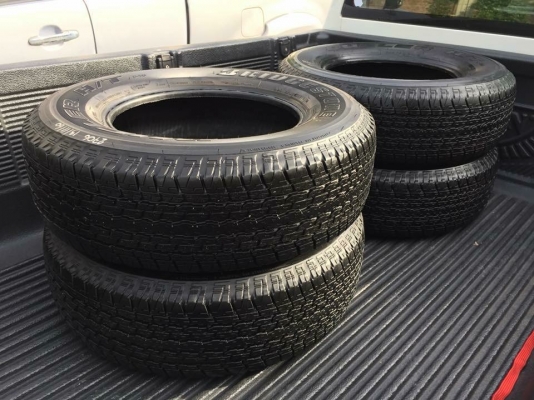 ยาง5ชุด Bridgestone 245 70 16 ปี17 ดอกเต็ม ไม่มีปะ เนื้อนิ่มๆ ใช้ยาว ราคาไม่แพง
