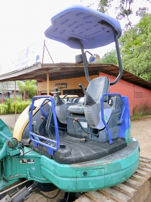 KOMATSU 40mr-1 ขนาดPC-40 <มีVDOให้ชม> รถเก่านอกแท้ มีเอกสารใบอินวอย☎️ติดต่อ 085-5632278 (ราคาต่อรองได้)