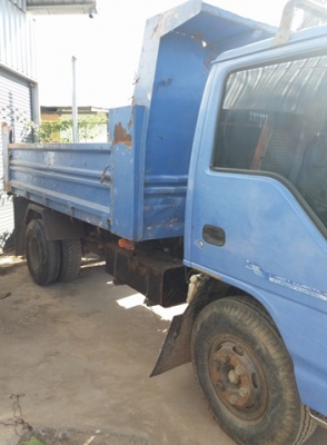 ต้องช์้อรถดั้ม6 ล้อ