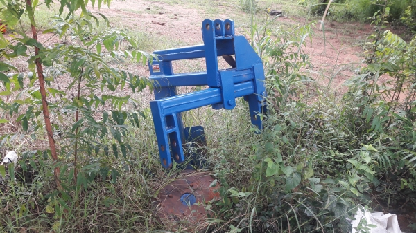 ขายผานขุดมัน ขายผานขุดมัน