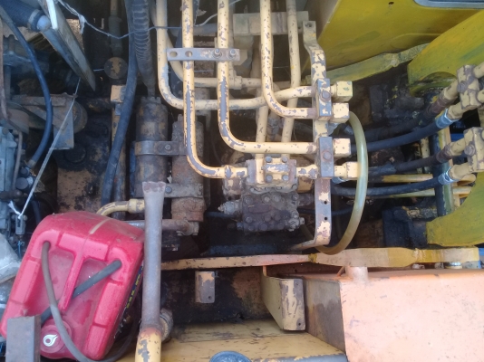 ขายรถแบคโฮ KOMATSU PC120-2