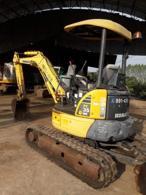มาใหม่จ้า..KOMATSU PC35MR-2 เก่าญี่ปุ่นแท้ ปี 2005 4,XX ชั่วโมง สภาพสดมากๆๆโทร 089-3818694 ดวงนภา มาใหม่จ้า..KOMATSU PC35MR-2 เก่าญี่ปุ่นแท้ ปี 2005 4,XX ชั่วโมง สภาพสดมากๆๆโทร 089-3818694 ดวงนภา